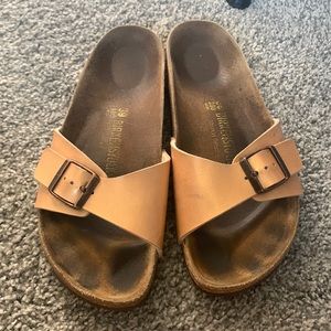 Birkenstock Madrid size 39- Gold